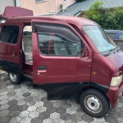 エブリィバン
