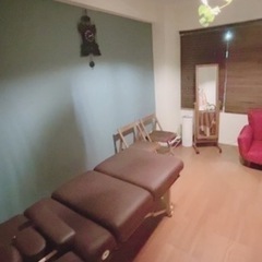 値下げ中！壁掛け時計　オブジェおしゃれなお部屋に最適　お城風の画像