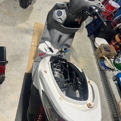 台湾シグナスx部品取り