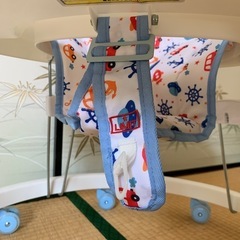 歩行器  使用期間短めの画像