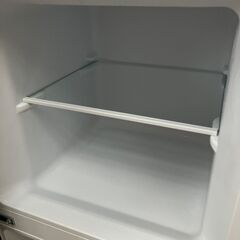 2022年製 高年式 冷凍冷蔵庫 【人気のブラック】TOHOTAIYO 138L 配送無料♬日時指定可能♡の画像