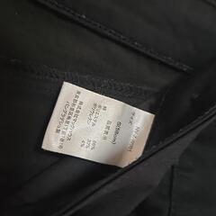 フレアパンツの画像