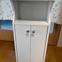 （決まりました）トイレ収納棚 訳あり