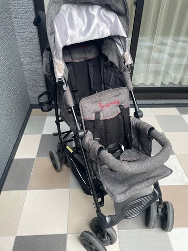 決まりました二人乗りベビーカー日本育児 kinderwagon DUOシティ