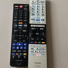 TOSHIBA 43インチテレビとBlu-rayレコーダーセットの画像