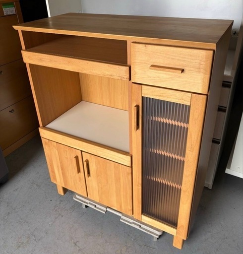 一生紀ナチュナル 天然木 キッチンボード、食器棚、カップボード