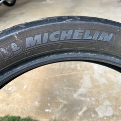 スポーツスター用フロントタイヤ　100/90B19 ミシュラン社製の画像