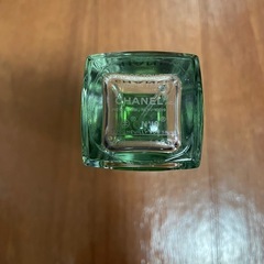 CHANEL No.19 オードトワレ 50mlの画像