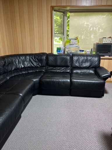 【引渡し済】革　コーナーソファー　ブラック