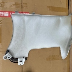 エブリイ　バン　DA17V フロントフェンダー　左右セット ホワイト（２６U） 全国送料無料 エブリイ バン DA17V フロントフェンダー 左右セット