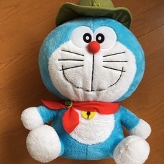 ドラえもんのぬいぐるみ
