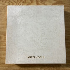 【未使用】きれいな大皿の画像
