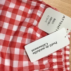2️⃣【新品未着用】チェックスカートの画像