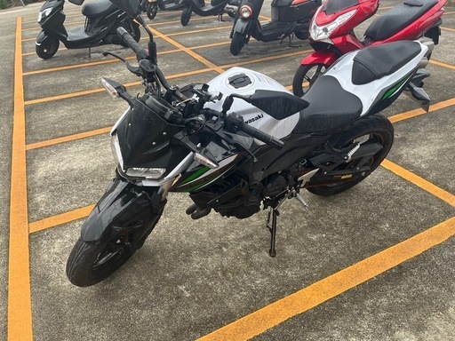 【カワサキZ250】バッテリー新品／スマホホルダー＆USB付／自賠責たっぷり！即乗り出しOK！