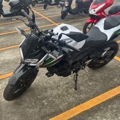 【カワサキZ250】バッテリー新品／スマホホルダー＆USB付／自...