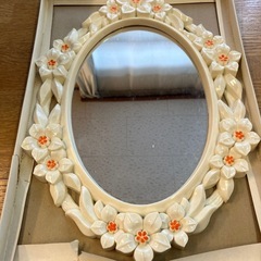 【無料】壁飾り＆ハンガーミラー　レトロの画像