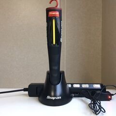 Snap-on/スナップオン　ECFSP200A　充電式高出力バーLEDライト　コードレスハンディーライト/ワークライト　作業灯　ポットインタイプの画像