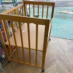 0378 美品 ヤトミ 木目ベビーベッド の画像
