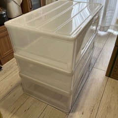 （お取引中）ニトリ押入れケース　ワイド（計6個）