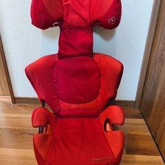 マキシコシ ジュニアシート