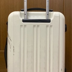 【ジャンク品】キャリーケースの画像