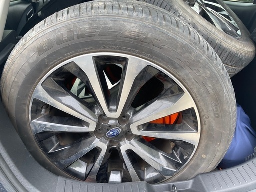 スバルフォレスター純正タイヤセット