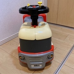 トミカ　乗れる車の画像