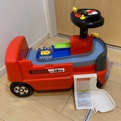 トミカ　乗れる車の画像