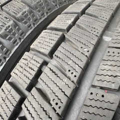 195/65/15冬ブリヂストンの画像