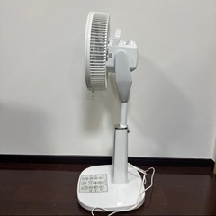 【再投稿】リビング扇風機　YAMADA ヤマダ　空気清浄機能付きの画像
