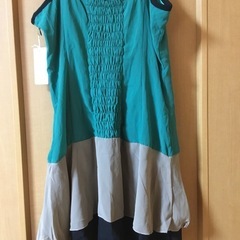 【新品未着用】緑🟢ワンピース👗の画像