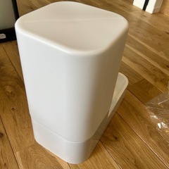 ペット給水器(水飲みの画像