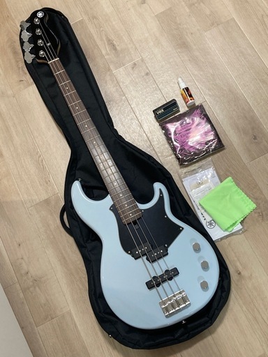 YAMAHA BB434 ベース 初心者セット 【ヘッドホンアンプ付】 Ice Blue