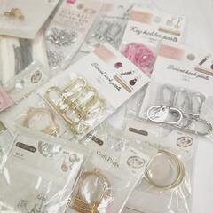 【売約済】手芸パーツ　まとめて　ピアス　Tピン　などの画像