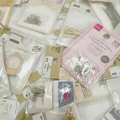 【売約済】手芸パーツ　まとめて　ピアス　Tピン　などの画像