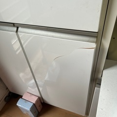 食器棚の画像