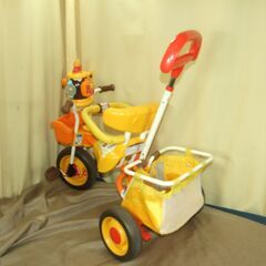 【紋別市発】ides アイデス プーさん　三輪車　後ろハンドル付き　かご付き　ガード付き　黄色　トーク・音楽接触不良　中古品　引取り限定　の画像