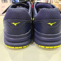 【愛品館 市原店】ミズノワークシューズ オールマイティ 軽量安全靴の画像