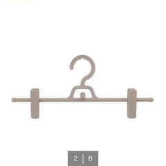 【新品】150円（元値599円）ニトリ 連結できるスカートズボンハンガー5本組②の画像