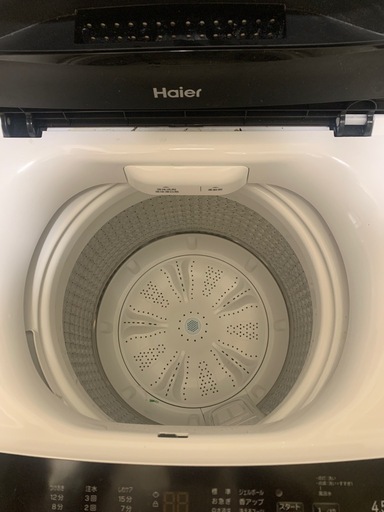 洗濯機　
ほぼ新品(半年しか使っていません)