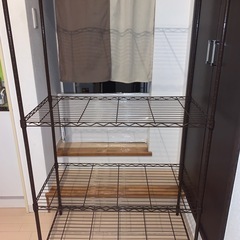 茶色のメタルラック 150×90×45
