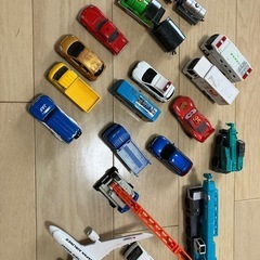 トミカセット　飛行機　トーマス等