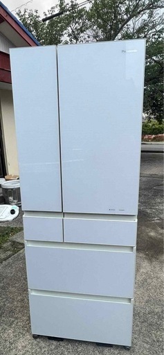 冷蔵庫　600l 2017製品