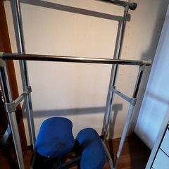 ハンガーラック、トレーニング器具