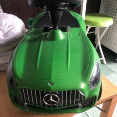 値下げします。子供用乗り物　ベンツ純正の画像