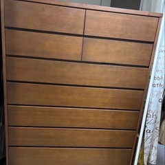 大型木製チェスト タンス 高さ138cm 横105cm 奥行45cm