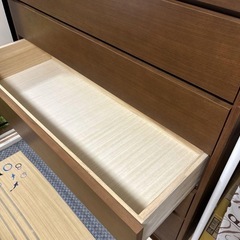 大型木製チェスト タンス 高さ138cm 横105cm 奥行45cmの画像