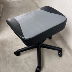 AK レーシング　ゲーミング　オットマン　美品の画像
