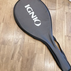 IGNIOのFENCER T-27ラケット