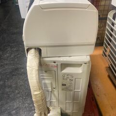 ☆中古￥14,800！HITACHI　6畳用2.2kwルームエアコン　家電　2013年製　RAS-AS22B(W)型　【BF044】の画像